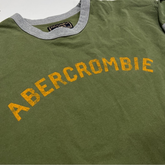 Vintage Abercrombie And Fitch Men’s T-Shirt - Picture 3 of 8